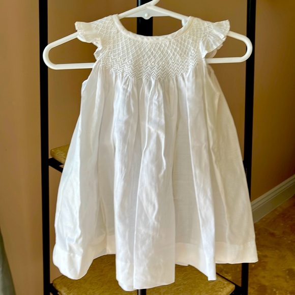Feather Baby 100% Pima Cotton smocked dress with button up fastening 6-12 mths - Picture 1 of 4